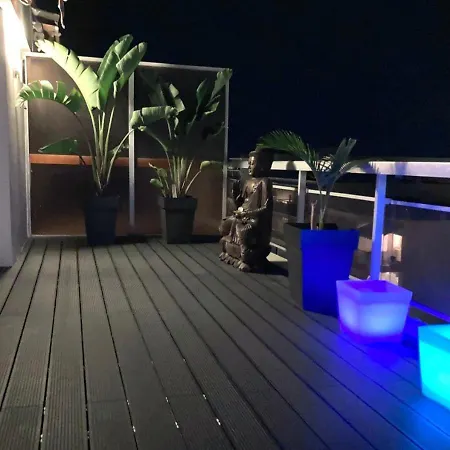 2 Bedrooms 2 Baths 2 Wcs Terrasse Juan Les Pins * Antibes