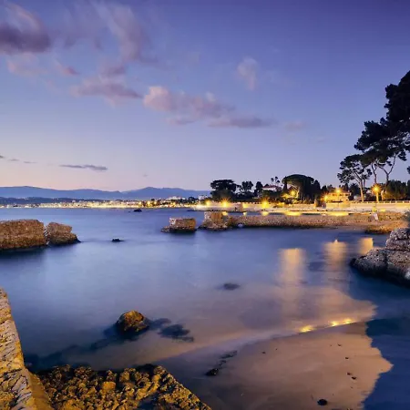 2 Bedrooms 2 Baths 2 Wcs Terrasse Juan Les Pins Διαμέρισμα
