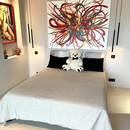 2 Bedrooms 2 Baths 2 Wcs Terrasse Juan Les Pins Antibes