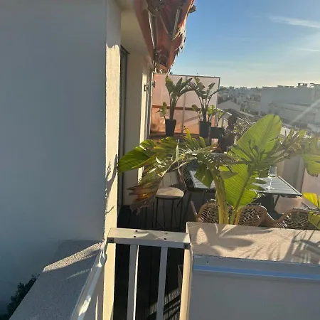 2 Bedrooms 2 Baths 2 Wcs Terrasse Juan Les Pins Appartement