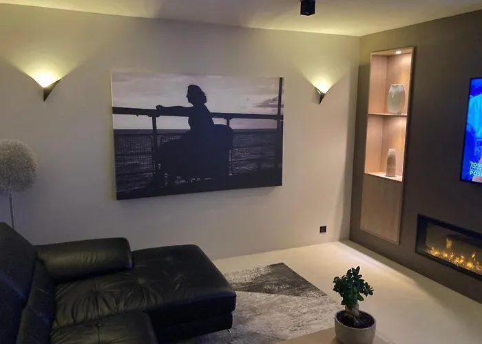 Apartment 2 Bedrooms 2 Baths 2 Wcs Terrasse Juan Les Pins *