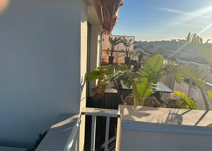 2 Bedrooms 2 Baths 2 Wcs Terrasse Juan Les Pins Daire
