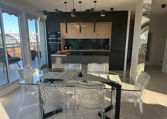 2 Bedrooms 2 Baths 2 Wcs Terrasse Juan Les Pins Daire *