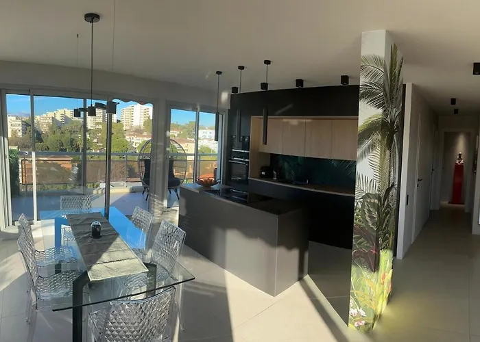 Daire 2 Bedrooms 2 Baths 2 Wcs Terrasse Juan Les Pins Antibes