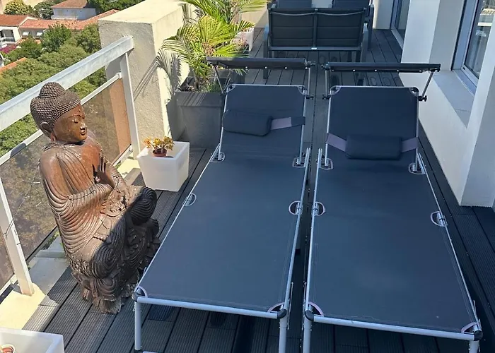 2 Bedrooms 2 Baths 2 Wcs Terrasse Juan Les Pins Apartment *